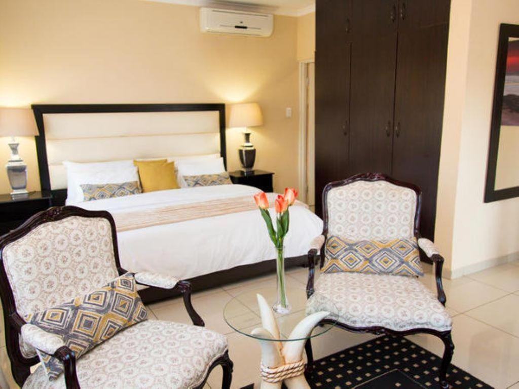 Sollunaa Guesthouse Sandton Phòng bức ảnh