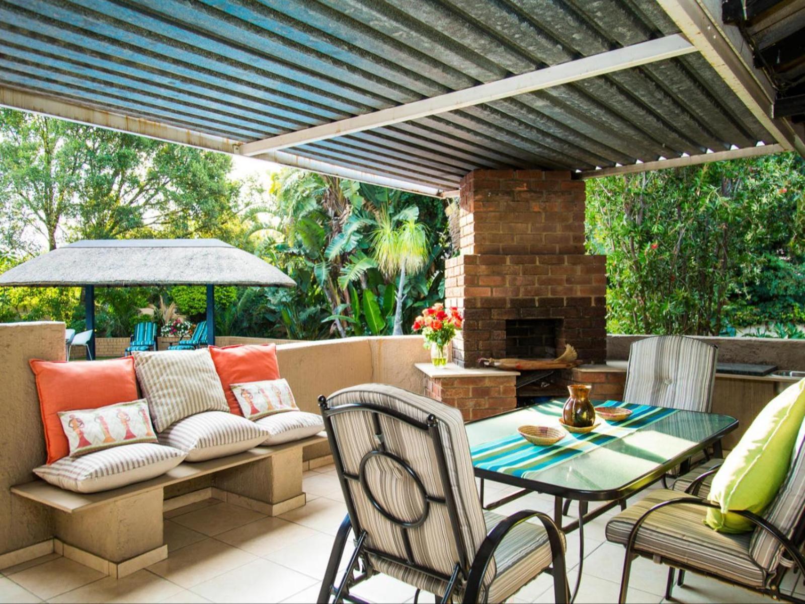 Sollunaa Guesthouse Sandton Ngoại thất bức ảnh